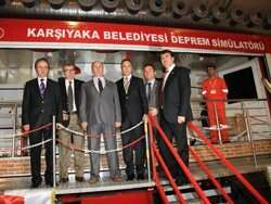 Karşıyaka'nın deprem simülatörüne, Bursa'da ziyaretçi akını